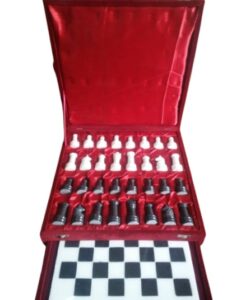 chess box with chessboard