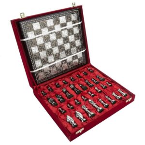 Chess piece storage box