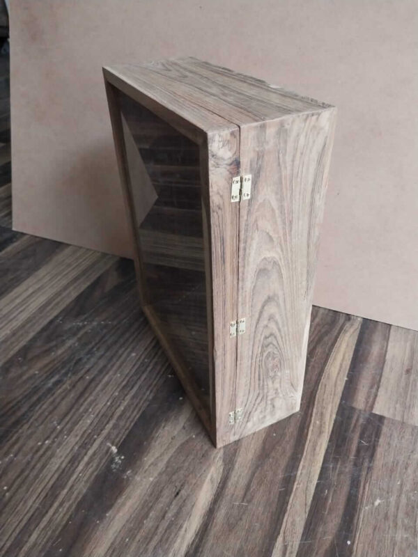 wooden shadow box frame (1)